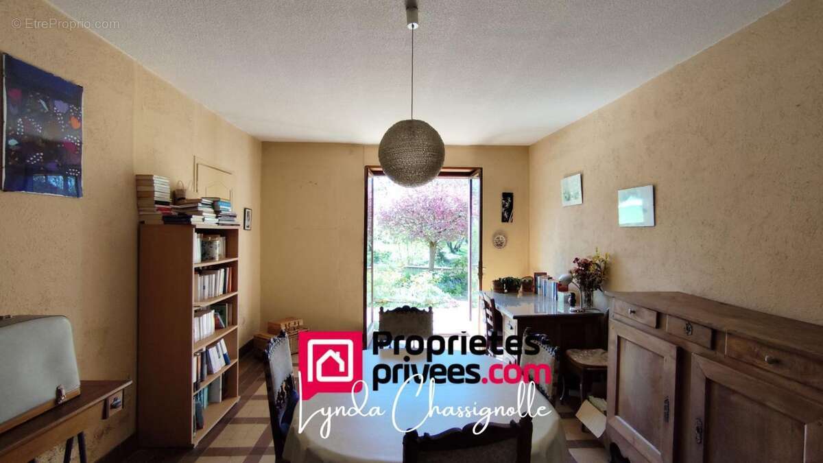 Maison à SAINT-VICTOR-SUR-RHINS