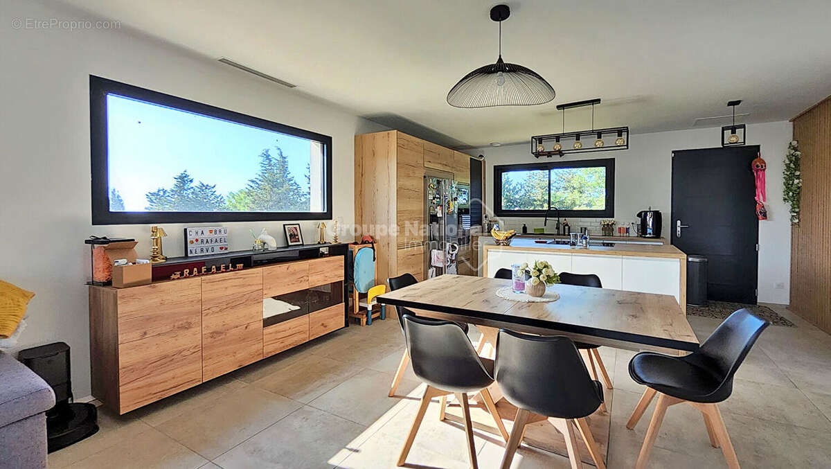 Maison Les Pennes Mirabeau 4 pièce(s) 106 m2 avec piscine et garage - photo 3