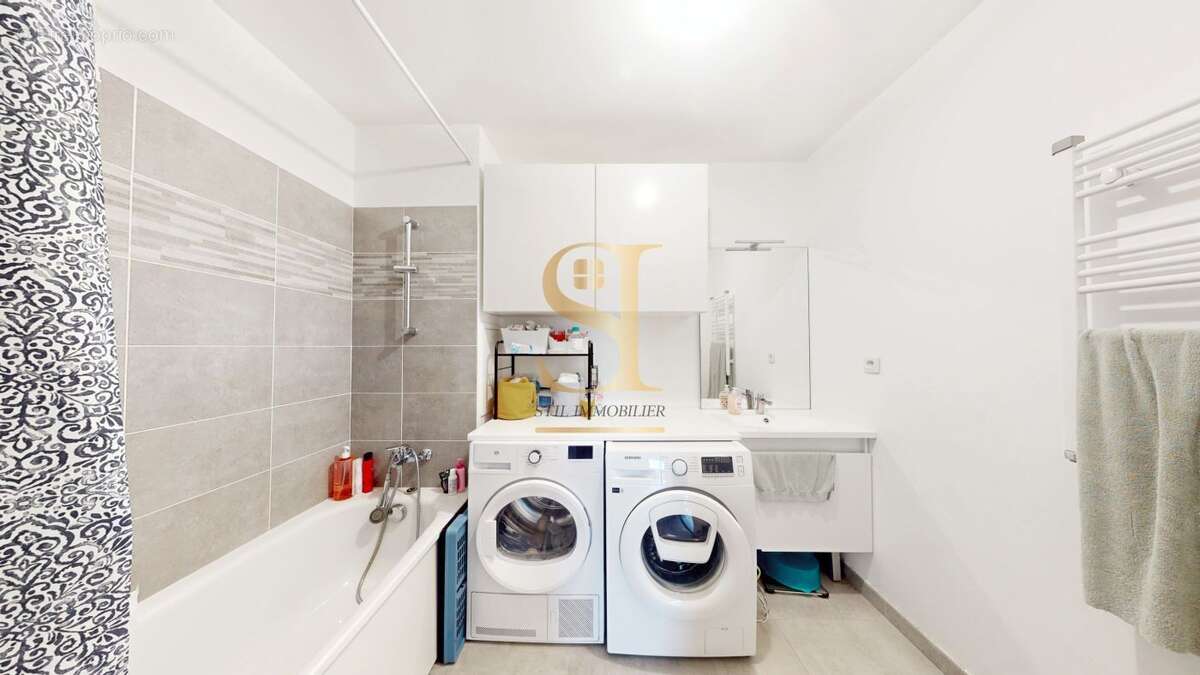 Appartement à ROISSY-EN-BRIE