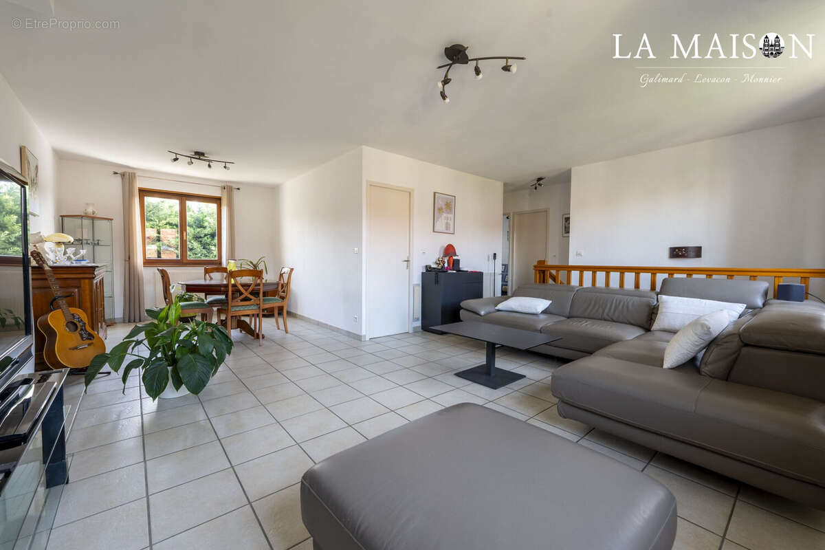 Maison à GEVREY-CHAMBERTIN