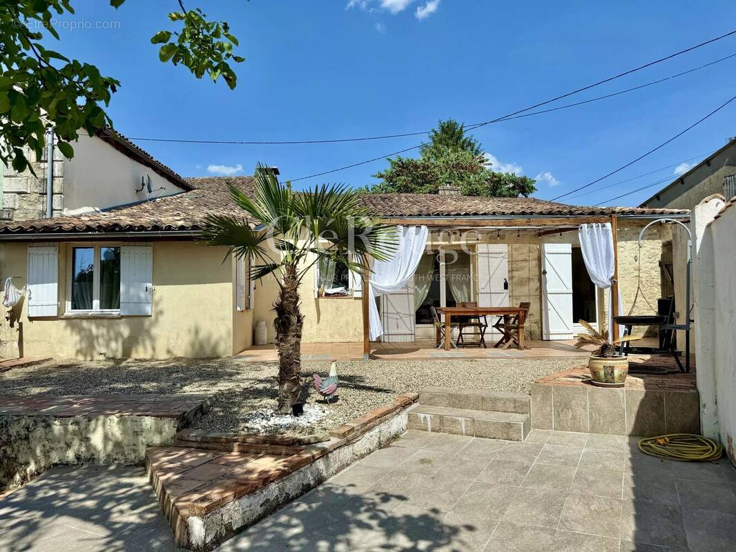 Maison à DURAS