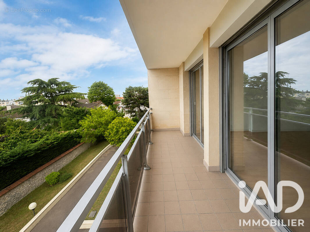 Photo 1 - Appartement à SAINT-MAUR-DES-FOSSES