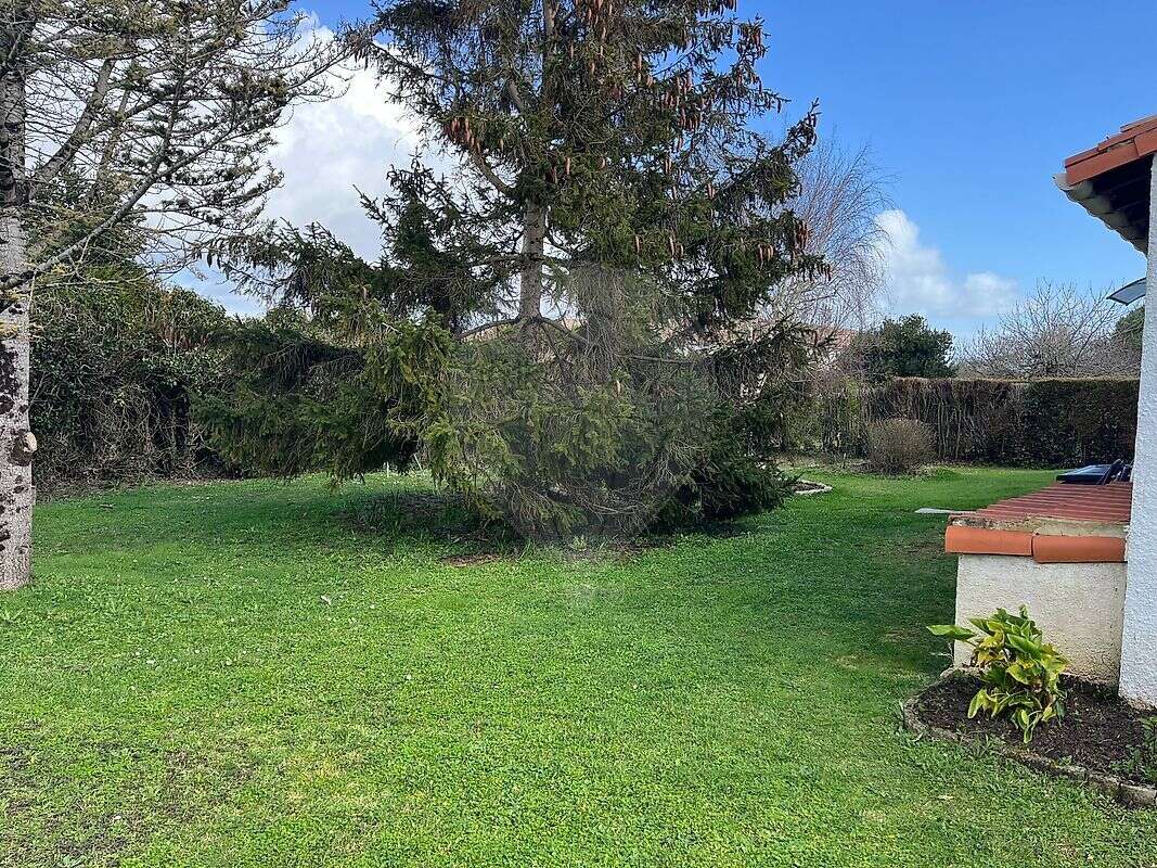 Maison à MESCHERS-SUR-GIRONDE