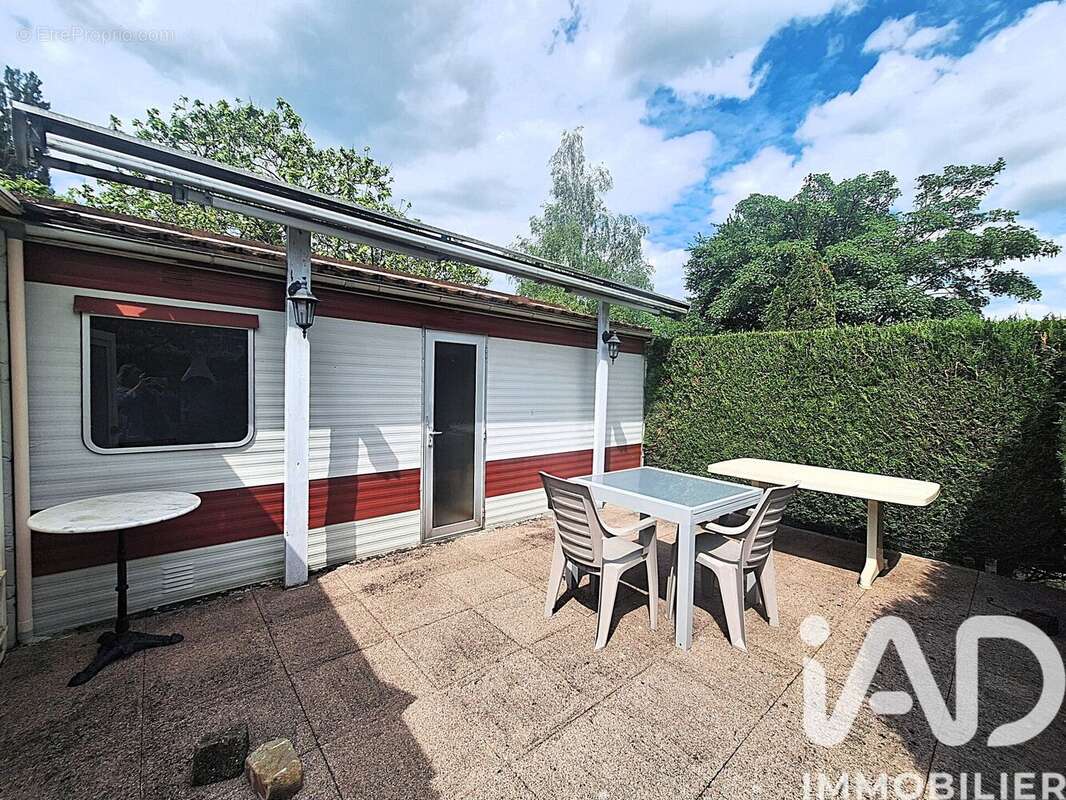 Maison 38 m² à Verdelot  - photo 3