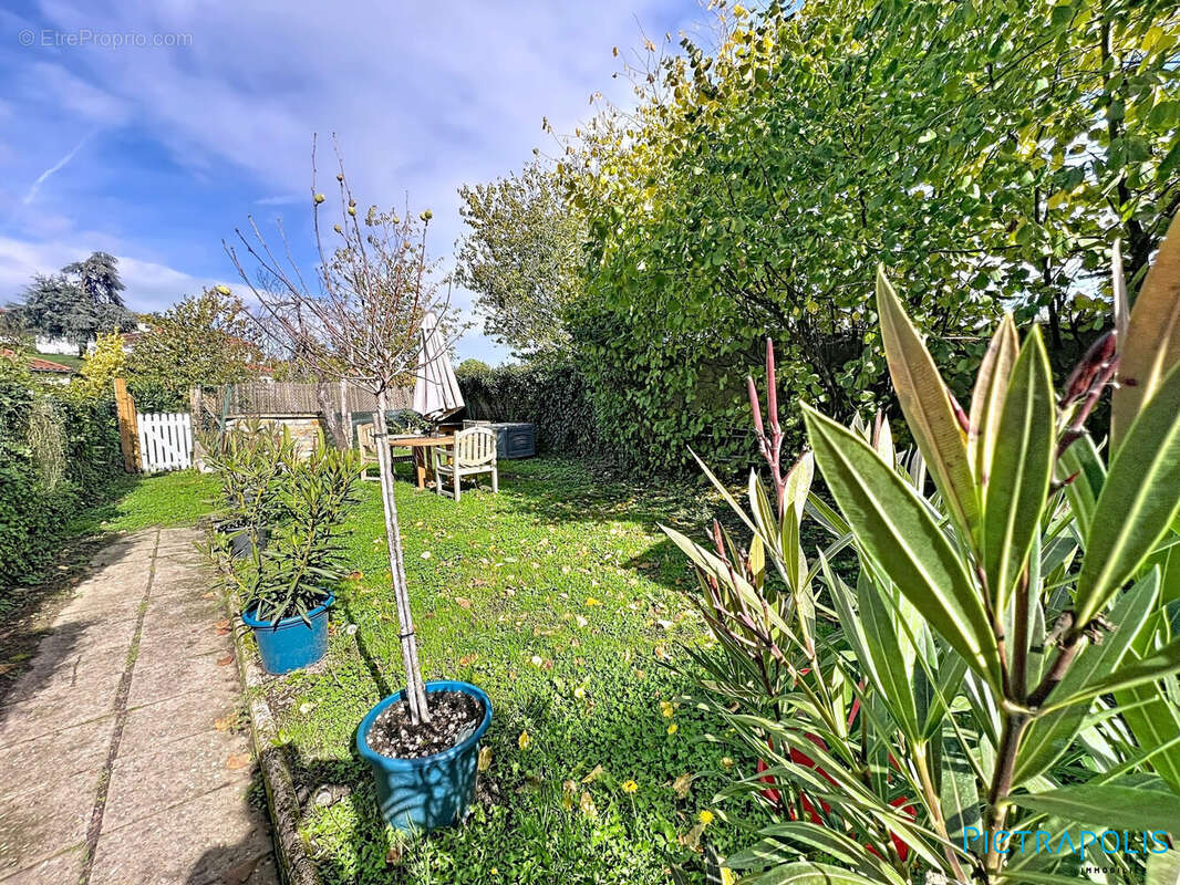 Appartement à DAREIZE