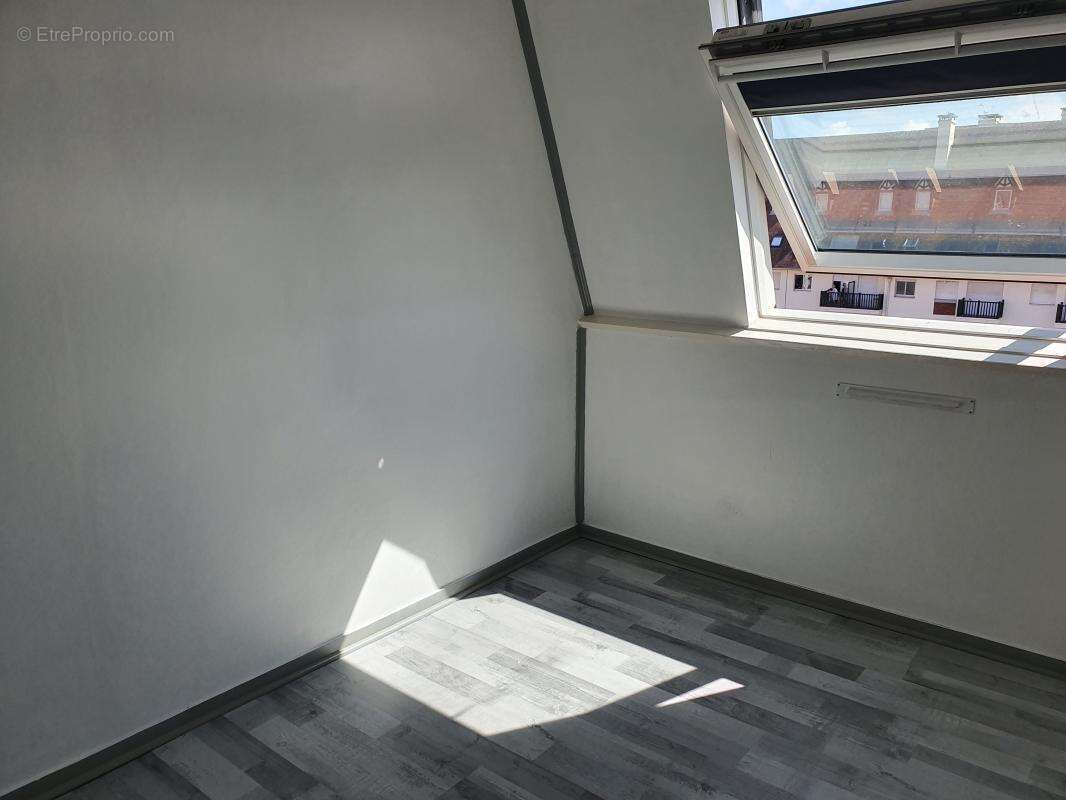 Appartement À Vendre - photo 4