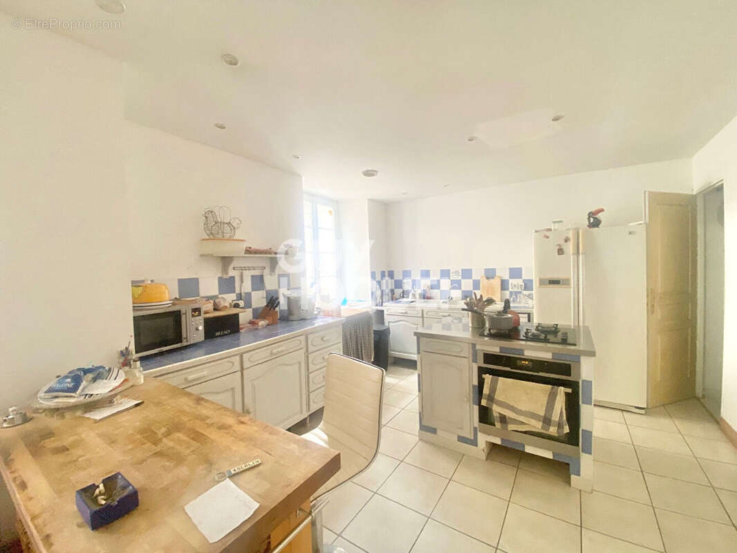 Maison à SAUVETERRE-DE-BEARN