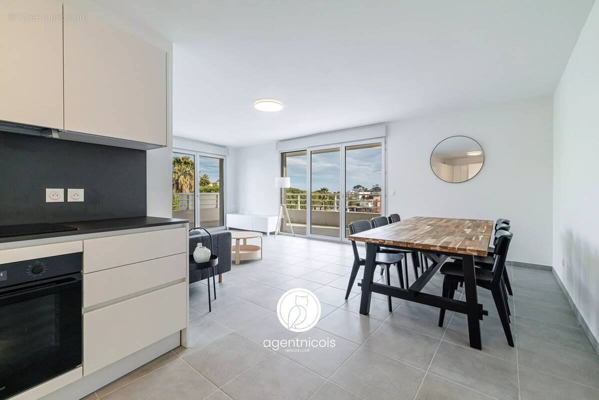 Appartement à CAGNES-SUR-MER