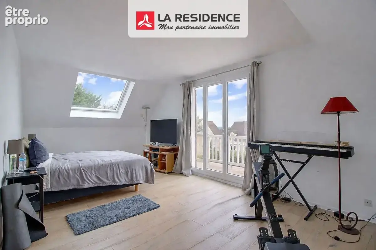 Maison 8 pièces 220 m² à vendre à Chambourcy (78240) - photo 8