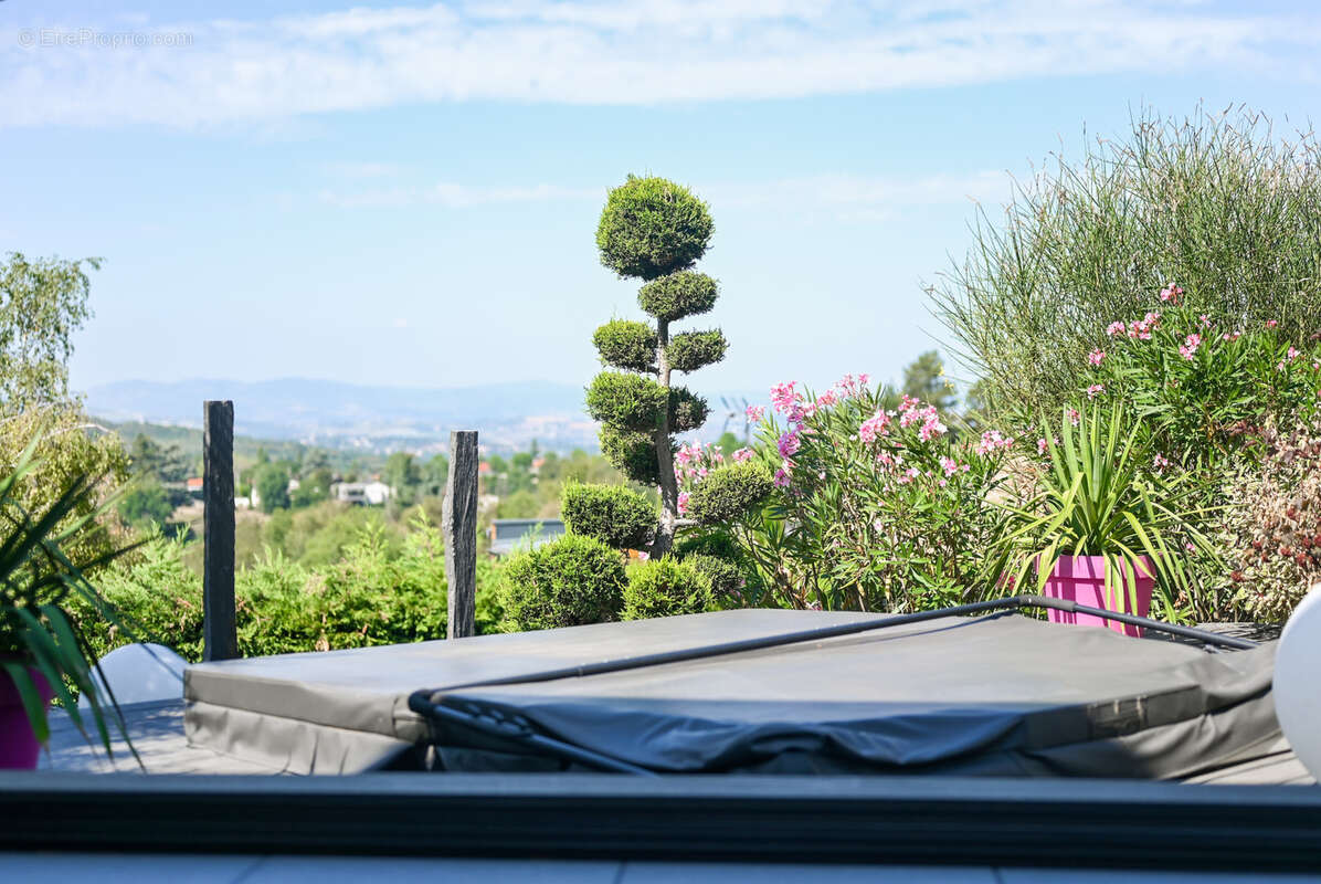 Maison à SAINT-DIDIER-AU-MONT-D&#039;OR