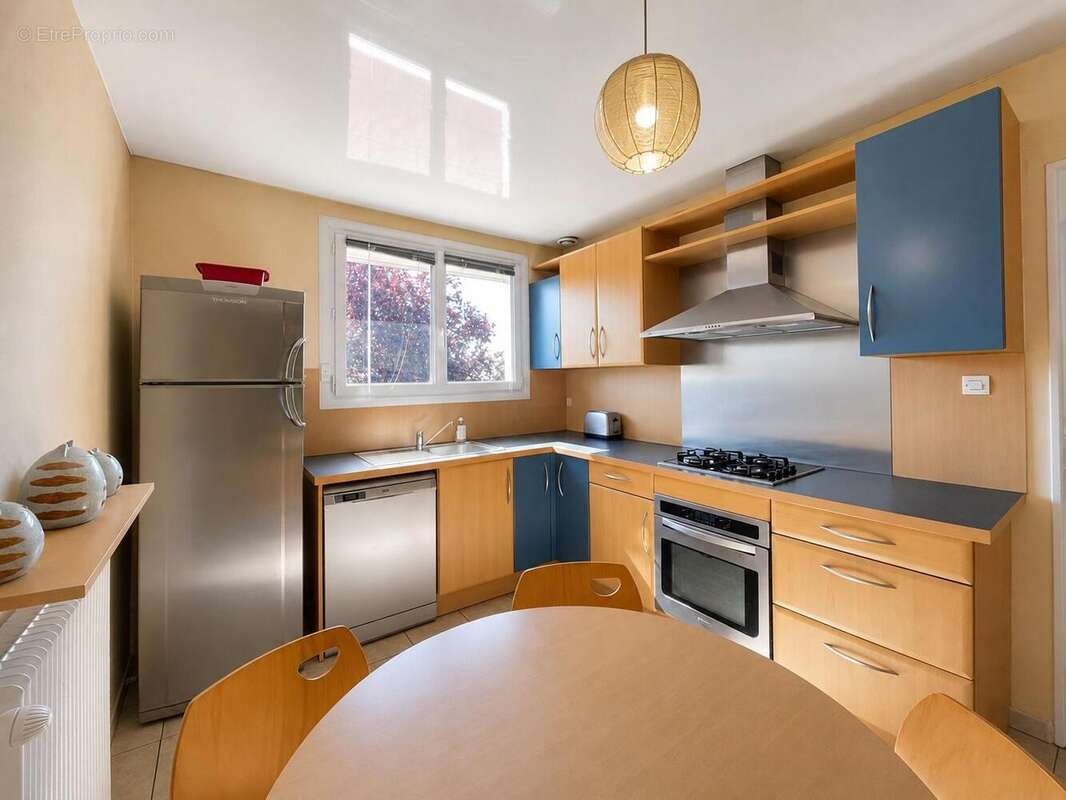 Maison 98 m² à Meyzieu  - photo 4