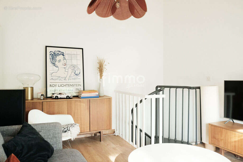 Belle meulière au cachet intemporel - photo 7