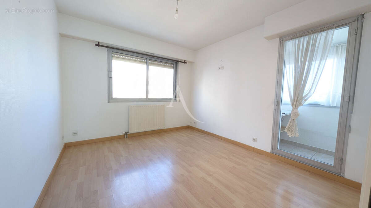 Pau entre facultés et Hôpital - Appartement 3 pièces - photo 3