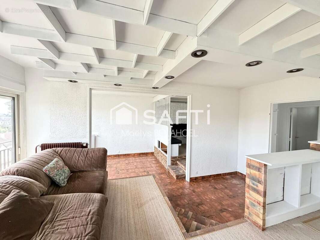 Photo 2 - Appartement à SAINT-MICHEL-SUR-ORGE