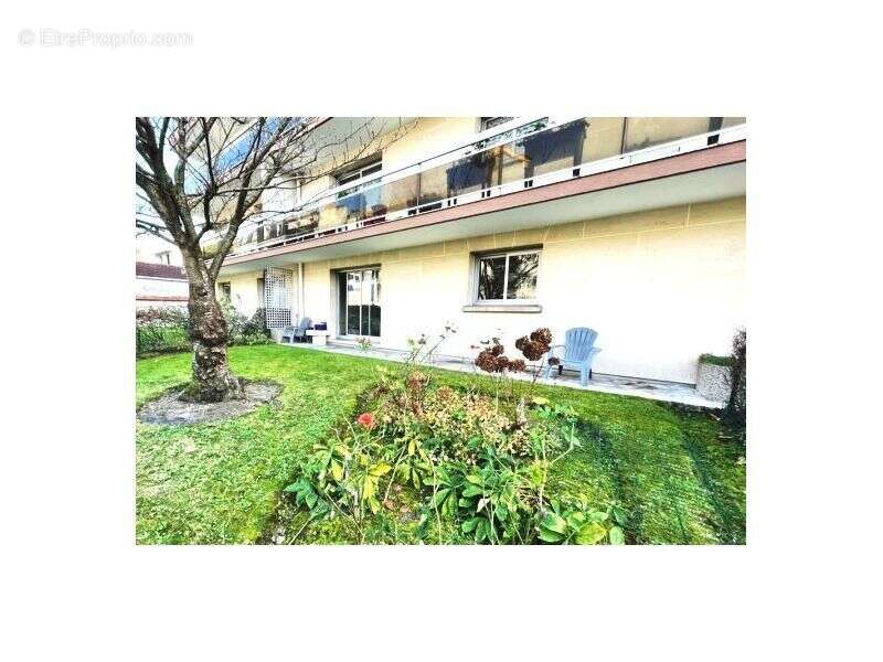 Appartement à LE PERREUX-SUR-MARNE