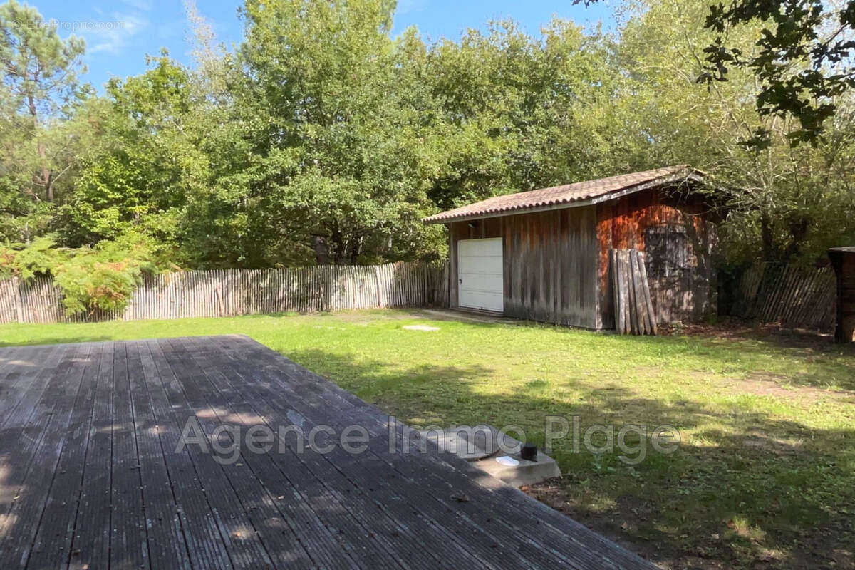 Maison à GRAYAN-ET-L&#039;HOPITAL