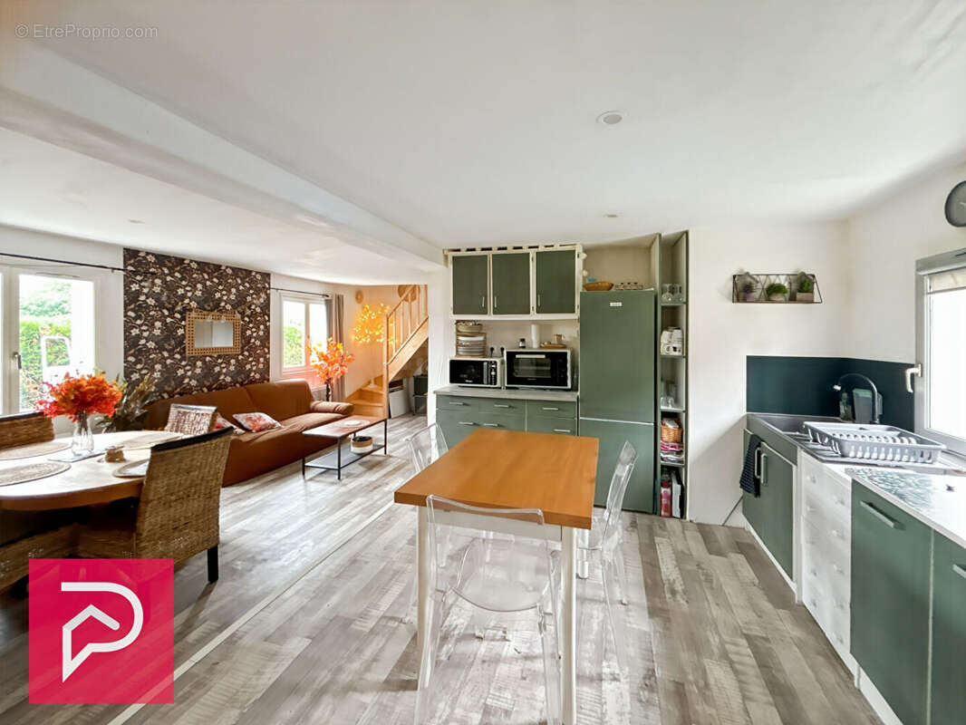 Maison à BEAUMONT-LE-ROGER