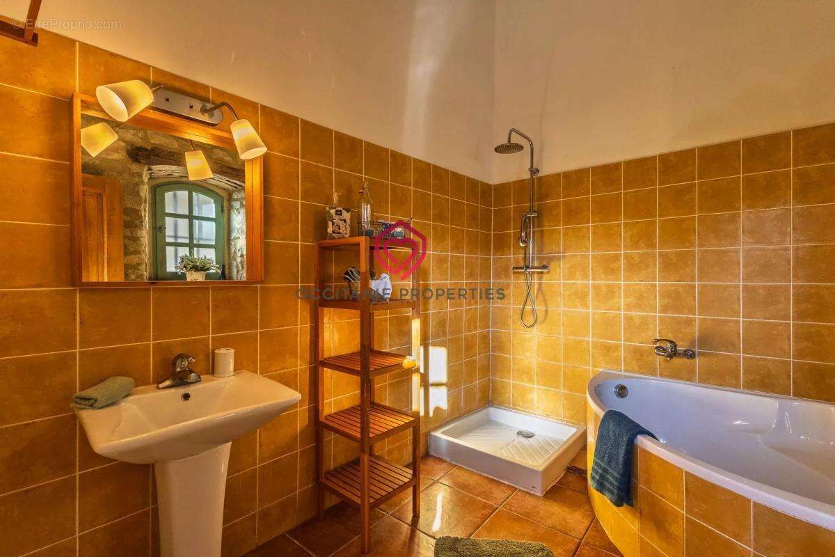 Appartement à LAGARDE