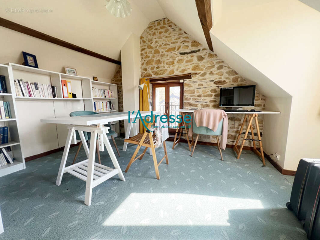 Maison à SAINT-AUBIN-DES-CHATEAUX