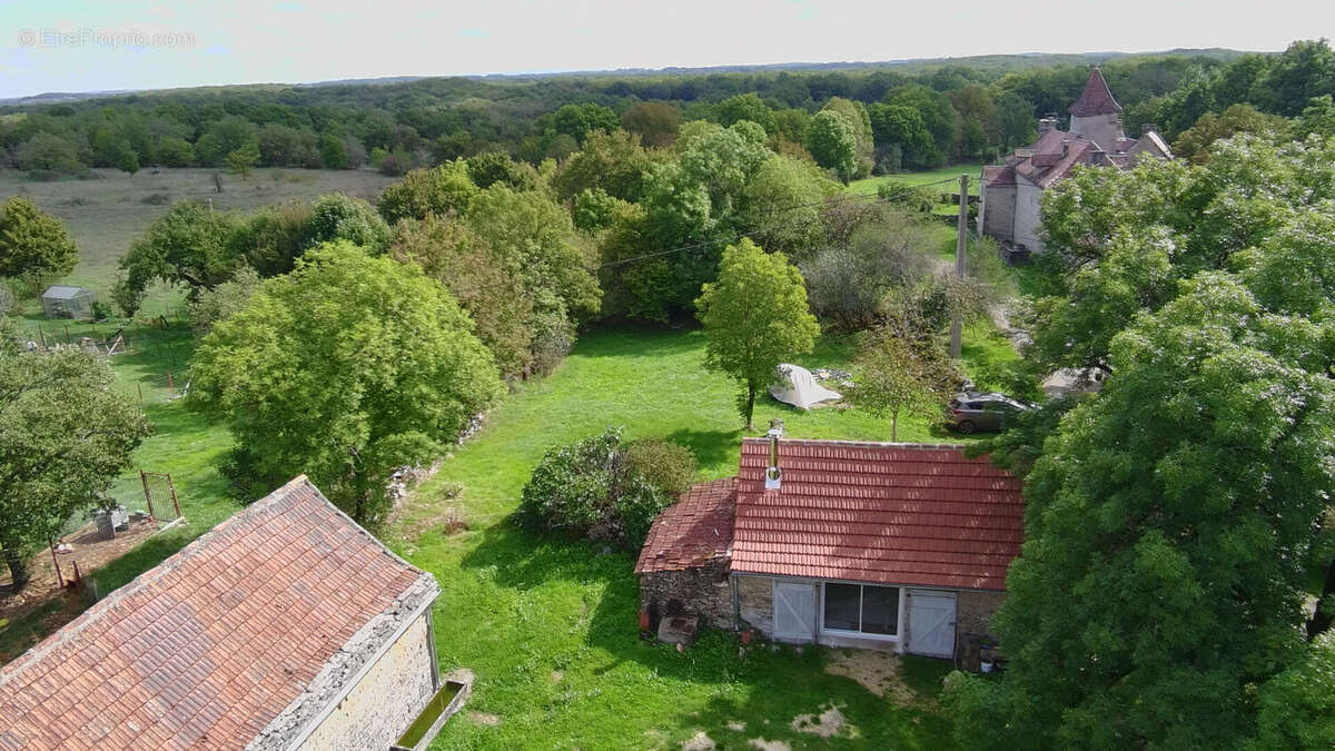 Beau potentiel de rénovation dans un hameau calme et typique du Lot - photo 4