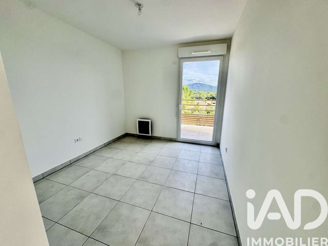 Photo 9 - Appartement à COGOLIN