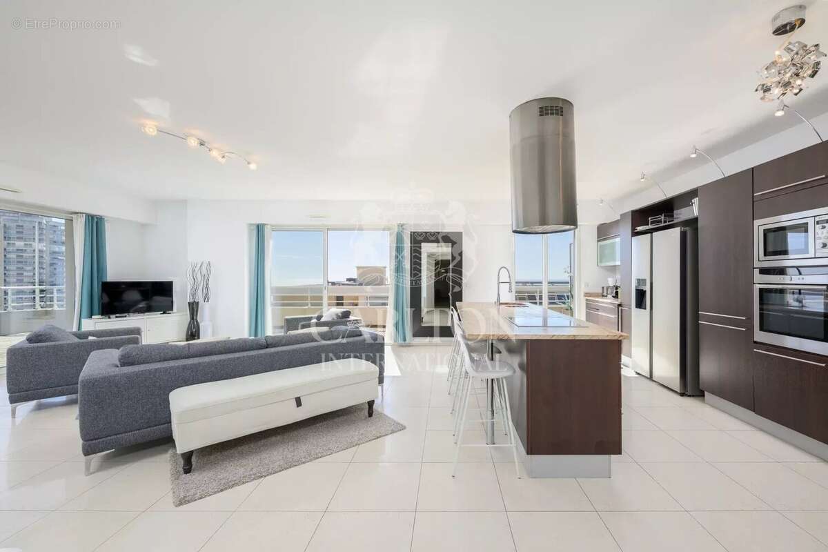 Appartement à BEAUSOLEIL