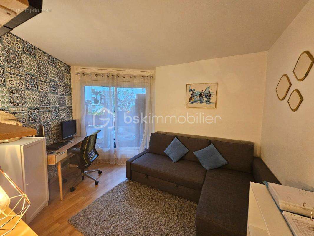 Appartement 4 pièces 87 M² à deux pas du Métro ligne11 - photo 23