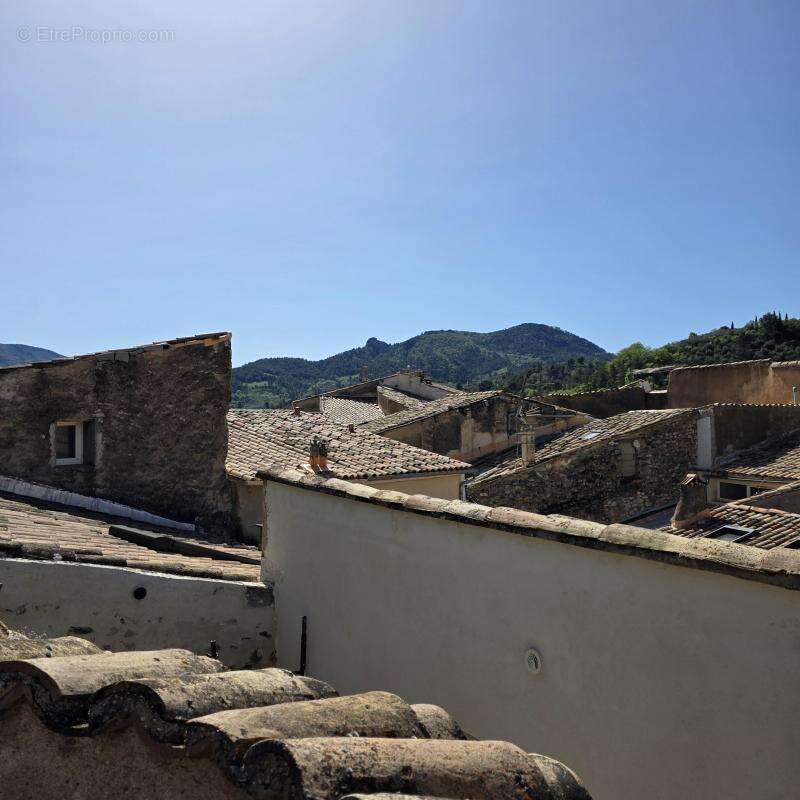Maison à BUIS-LES-BARONNIES