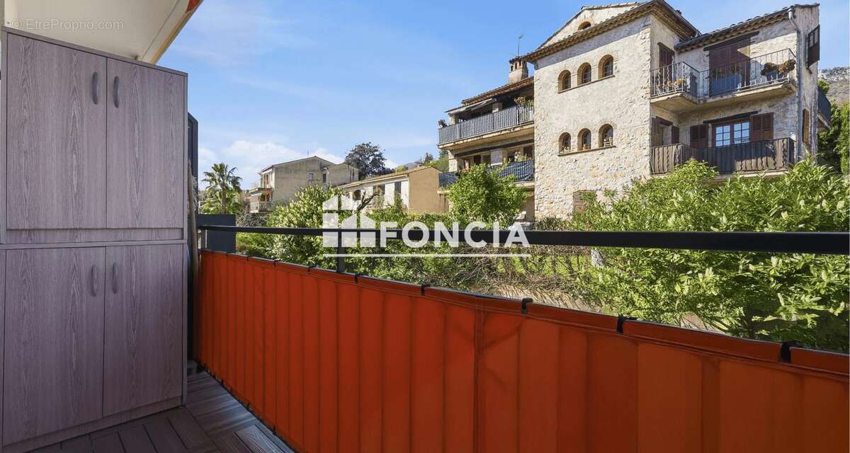 Appartement à VENCE