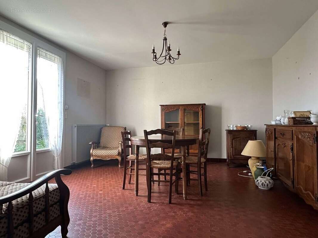 Maison à SAINT-LEZIN