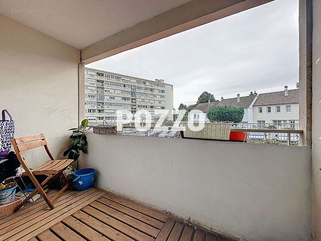 Appartement à HEROUVILLE-SAINT-CLAIR