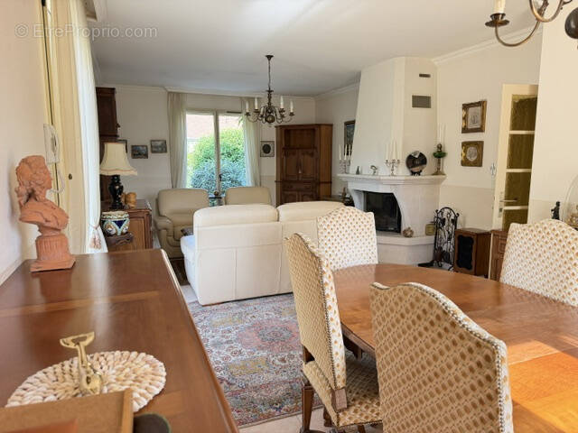 Maison à CHECY