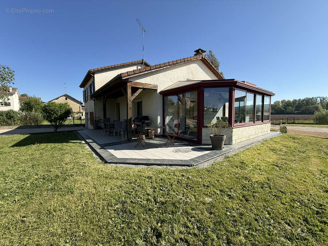 Appartement à HAUTERIVE