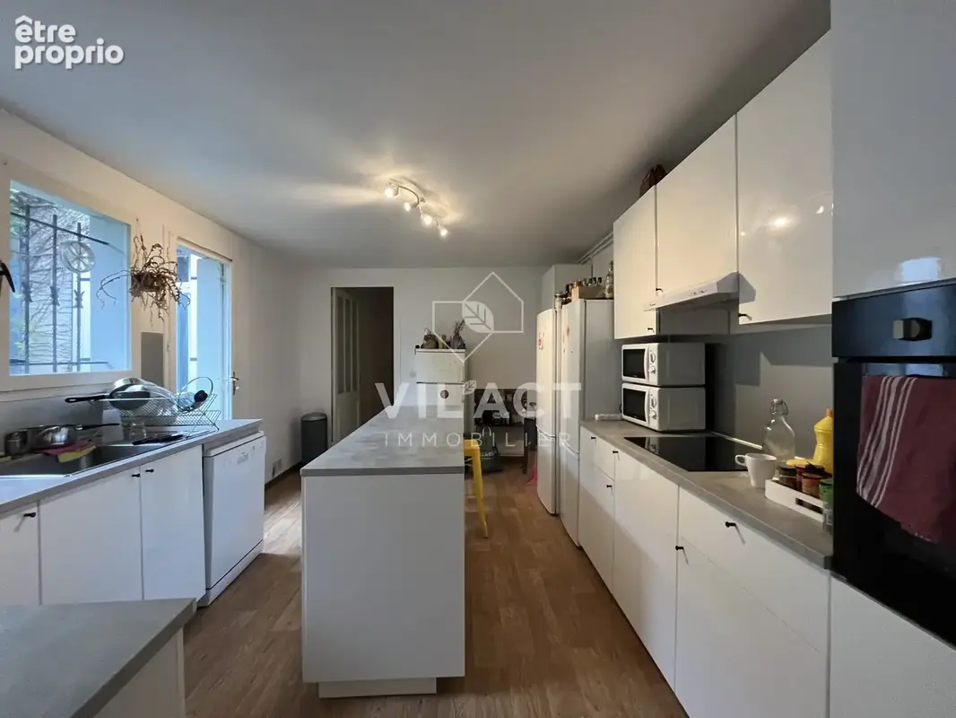 Maison 9 pièces 239 m² à vendre à Bordeaux (33000) - photo 3