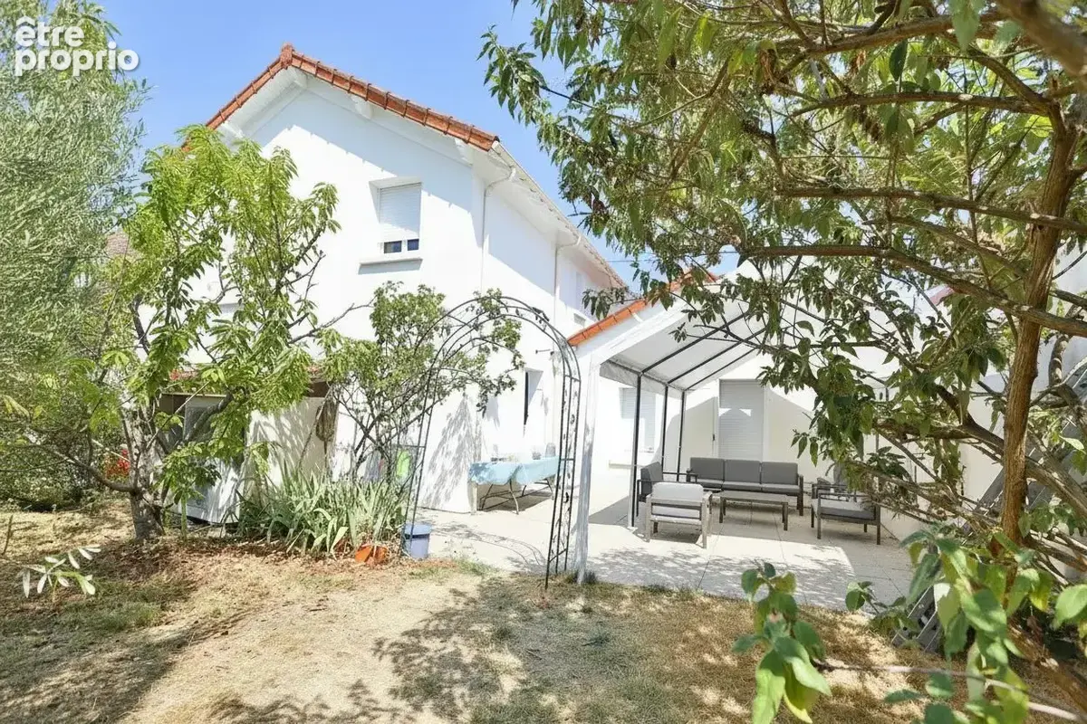 Maison à NOISY-LE-GRAND