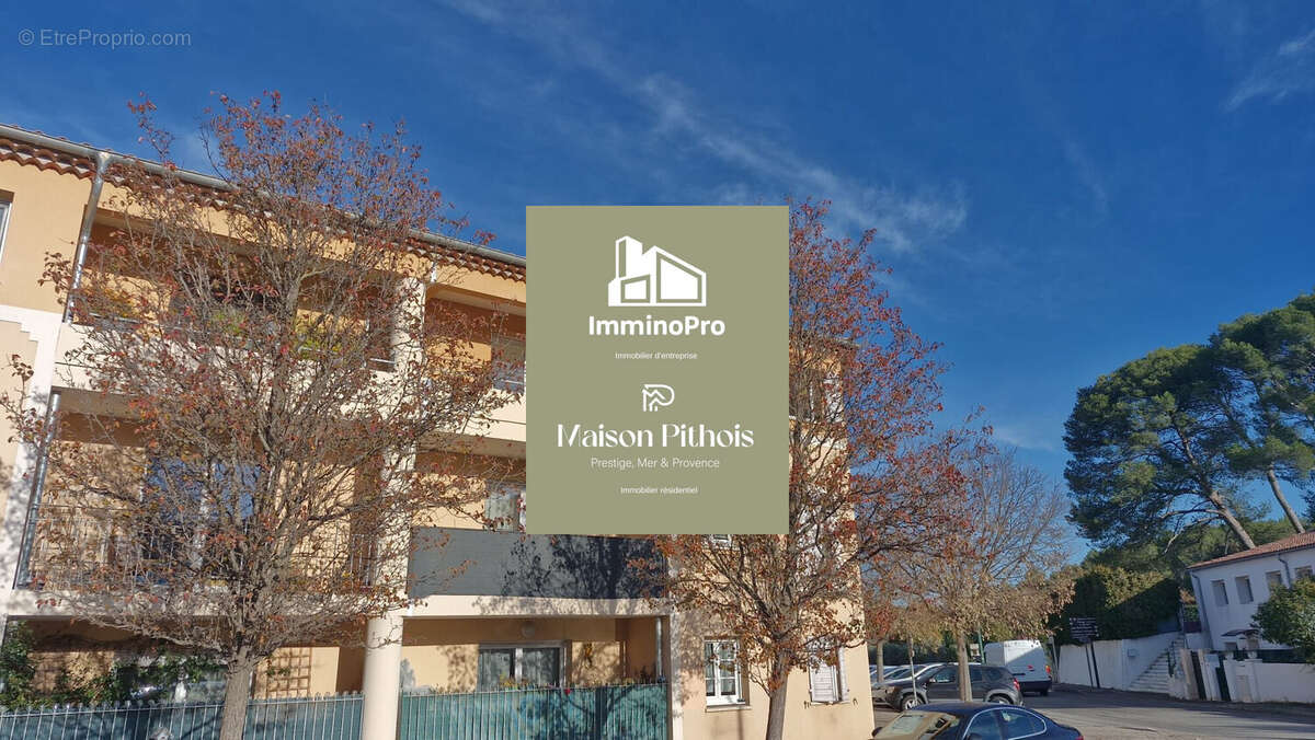 Appartement à LA ROQUE-D'ANTHERON