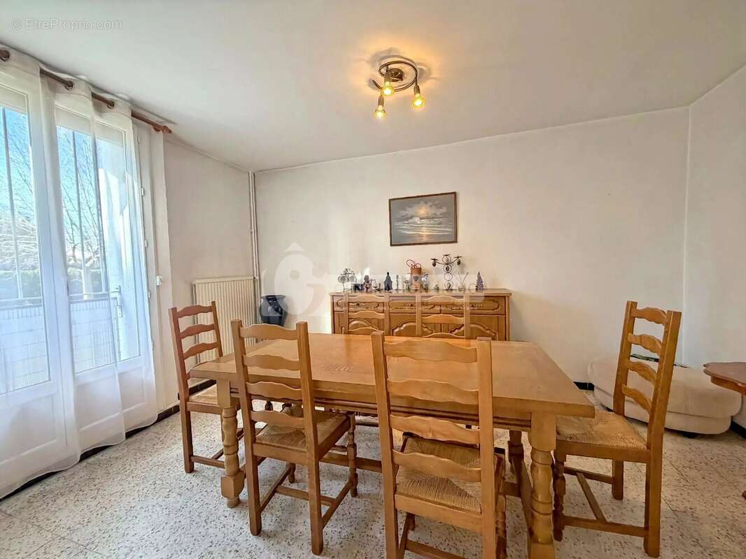 Appartement à ARLES