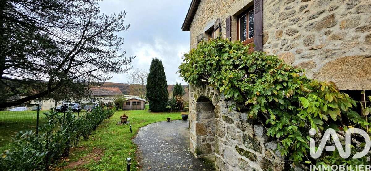 Photo 2 - Maison à SIRAN