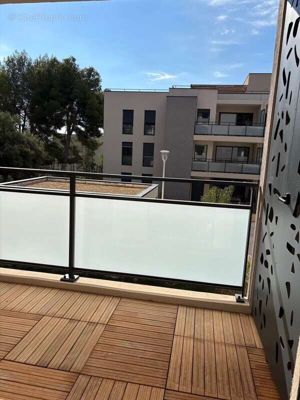 Appartement à HYERES