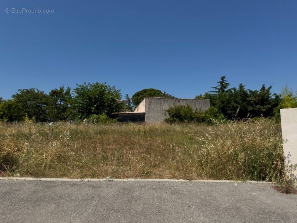 Terrain à SAUSSINES