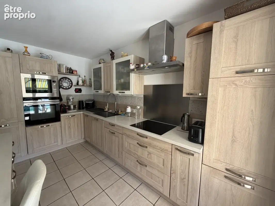 Régusse Villa 104m2 avec piscine, garage et terrain arboré - photo 10