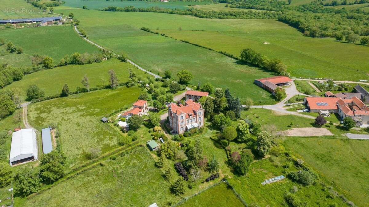 Élégante Manoir de 612 m² sur 5 hectares de terrain - Proche Cordes-sur-Ciel, 30 min d'Albi - photo 11
