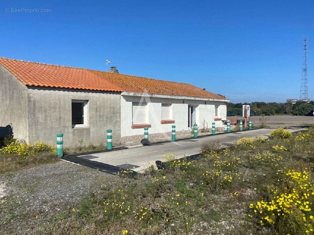 Commerce à SOULLANS