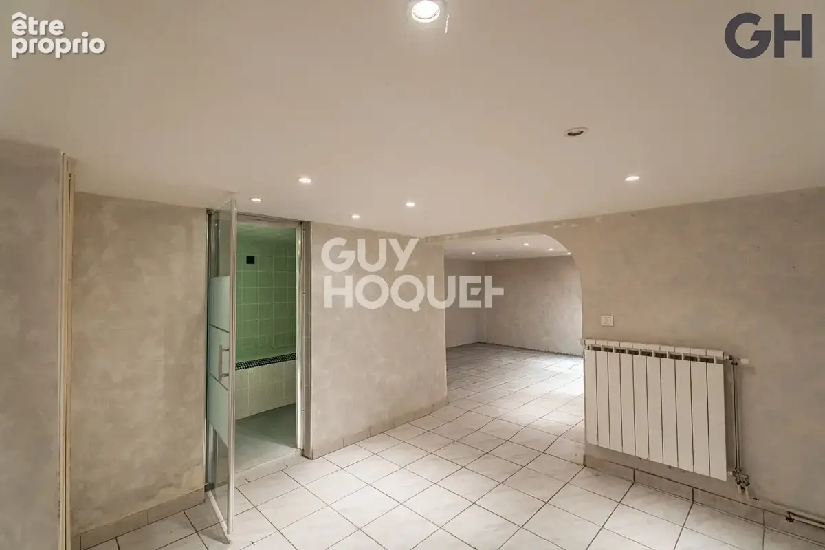 Maison familiale avec sous-sol de 6 pieces ( environ 196 m²) à saintry-sur-seine - photo 18