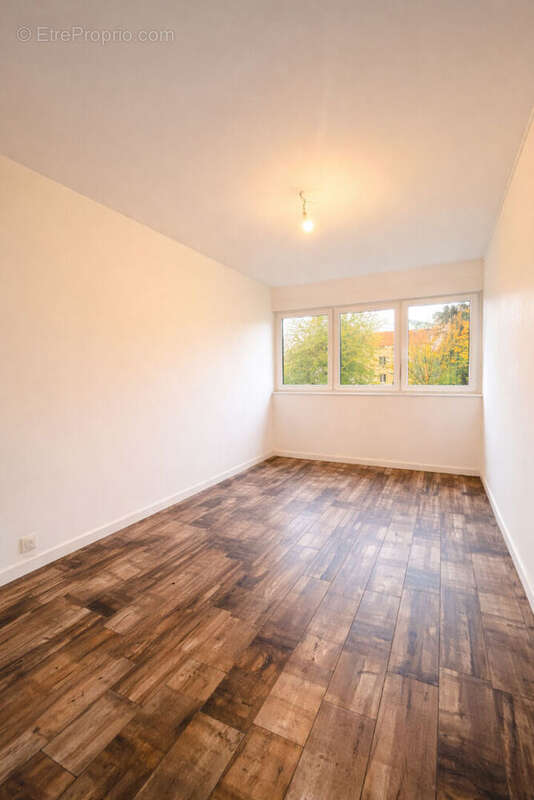 Appartement à LE BAN-SAINT-MARTIN