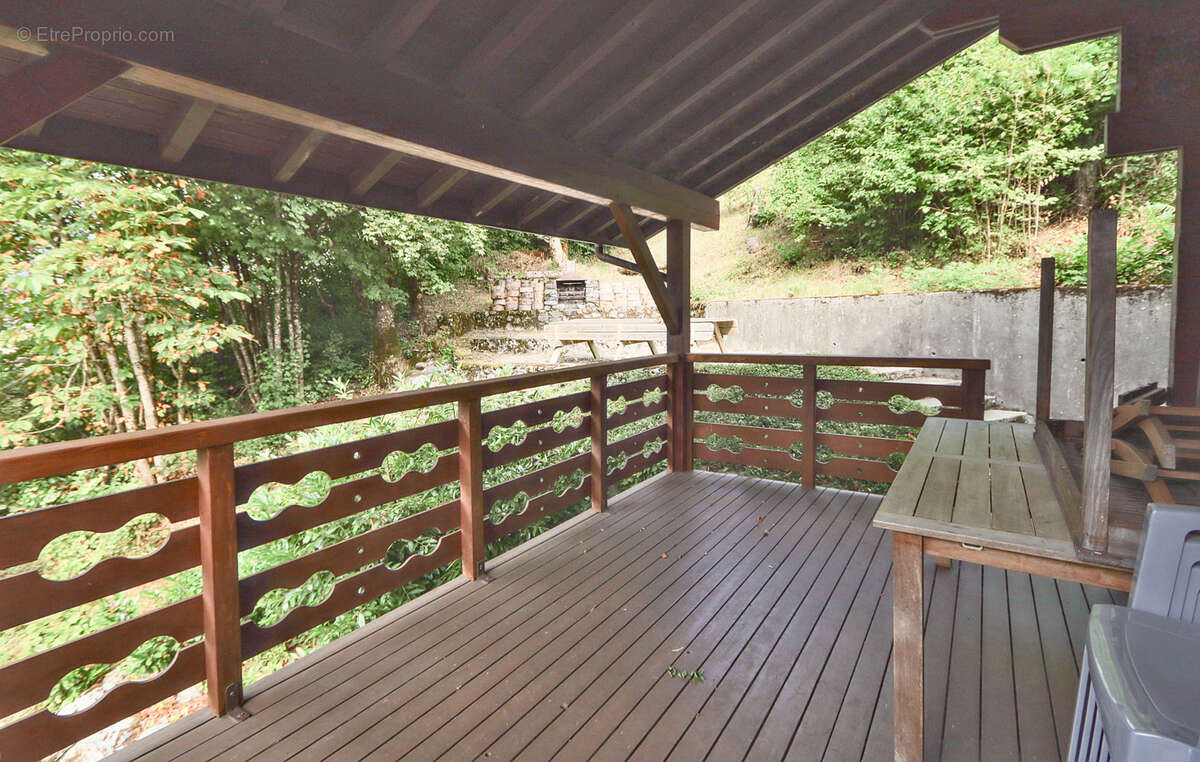 Chalet 8 pièces, vue carte postale sur les Aravis - photo 5