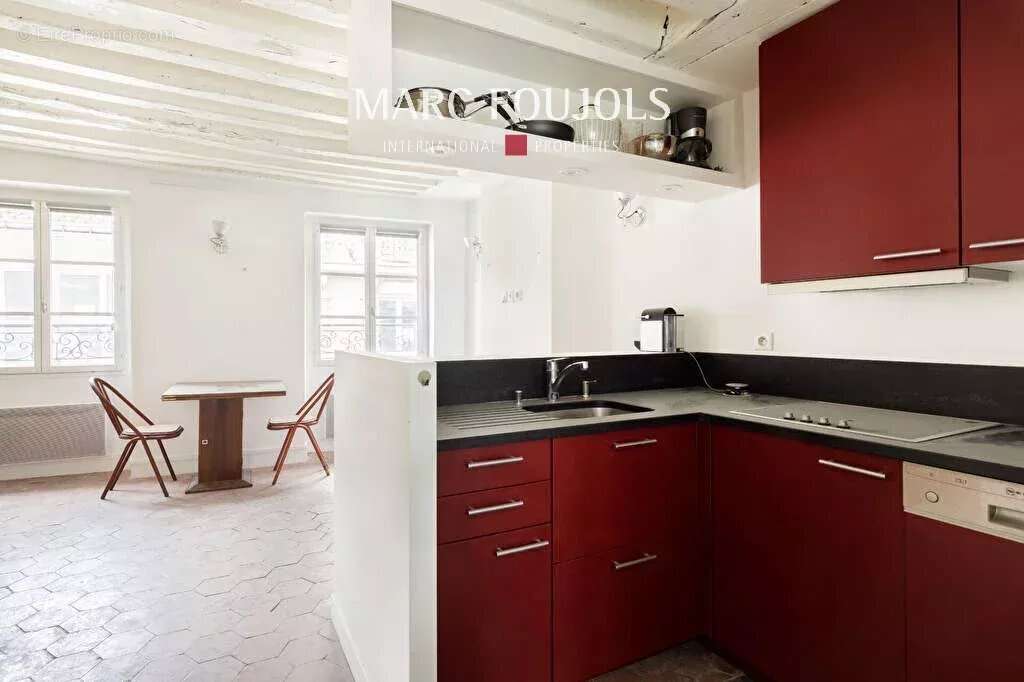 Appartement à PARIS-6E