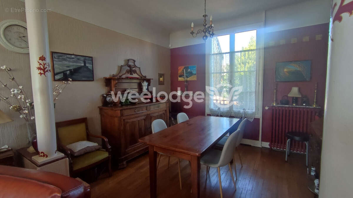 Maison à SARTROUVILLE