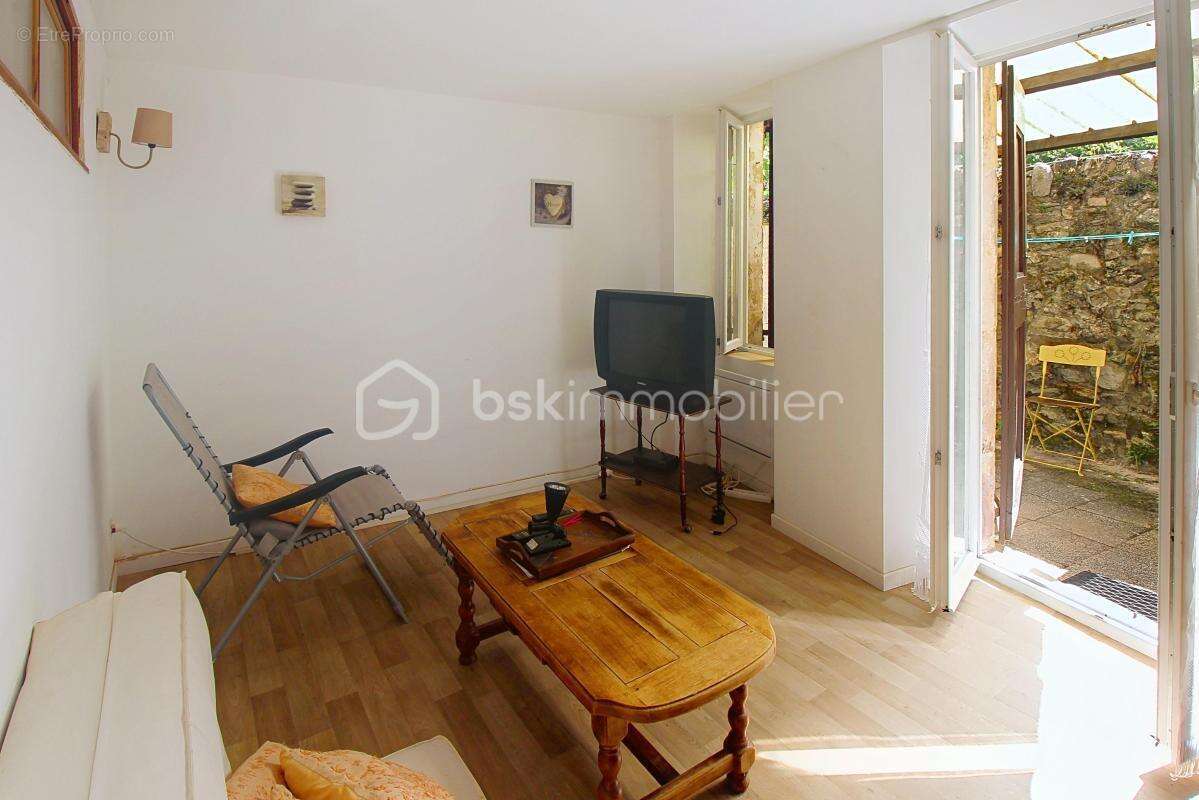 Appartement à SAINT-JEAN-DU-BRUEL