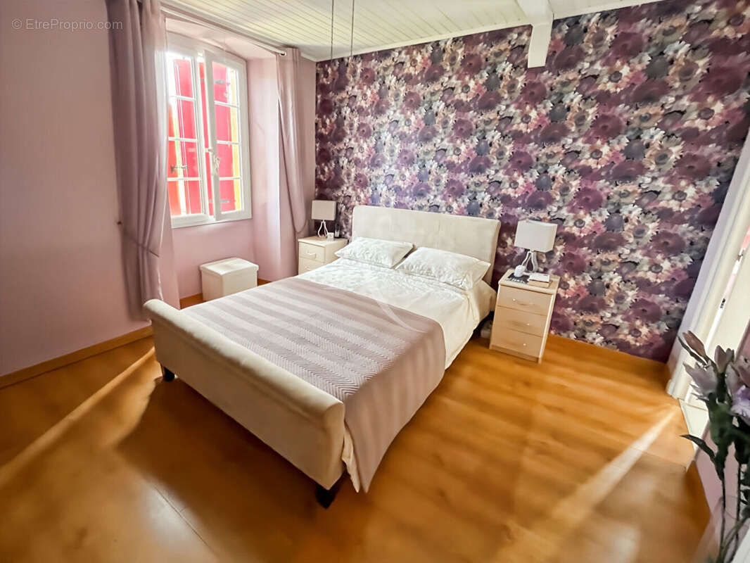 Maison à PRAYSSAC